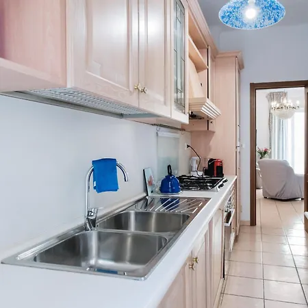 Iris Apartment Sanremo